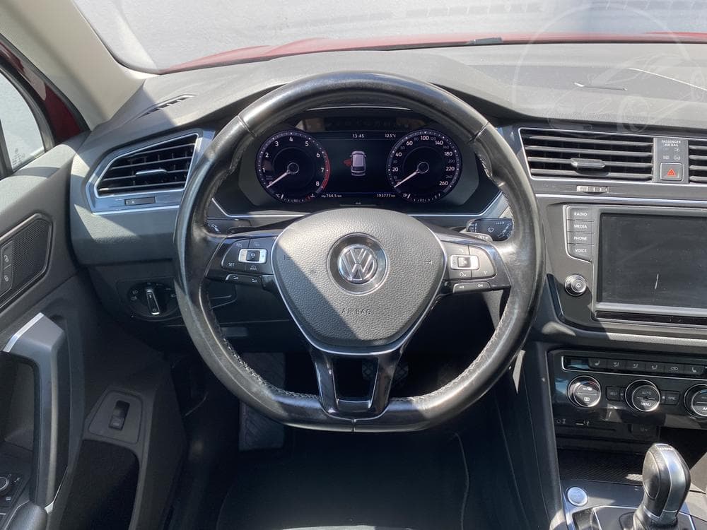 2017 Volkswagen TIGUAN - 11