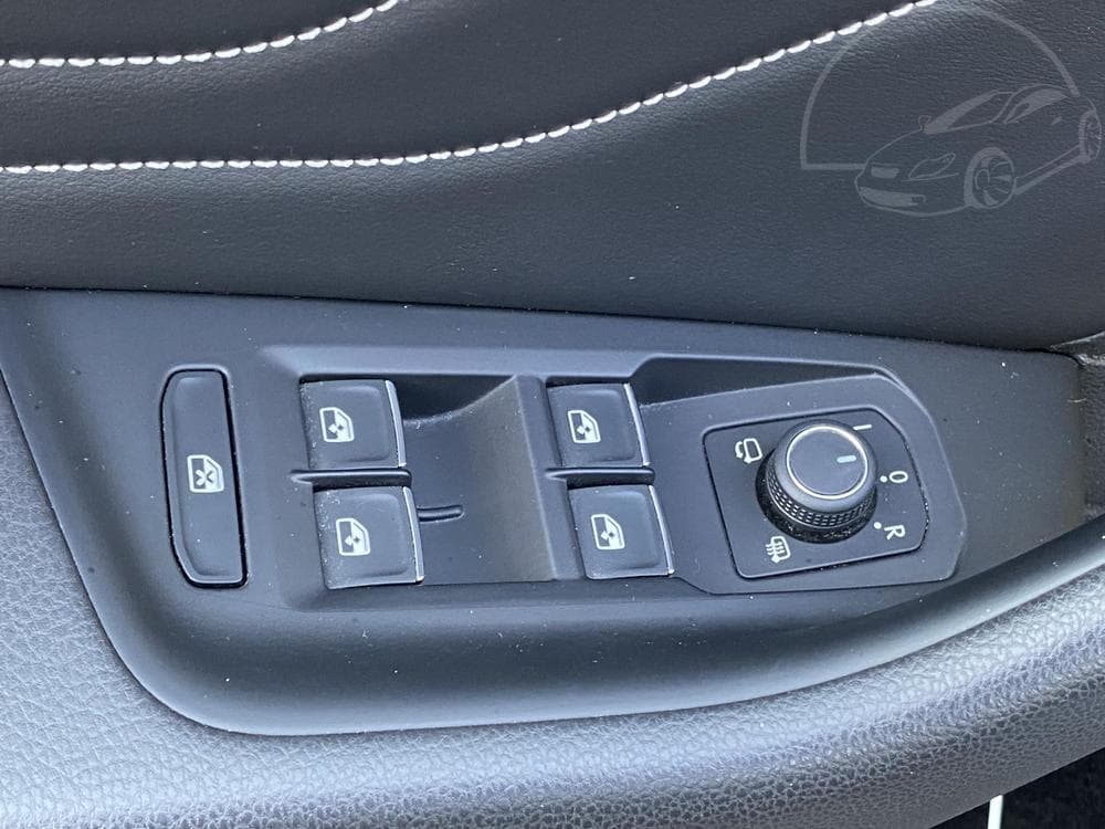 2020 Volkswagen PASSAT - 21