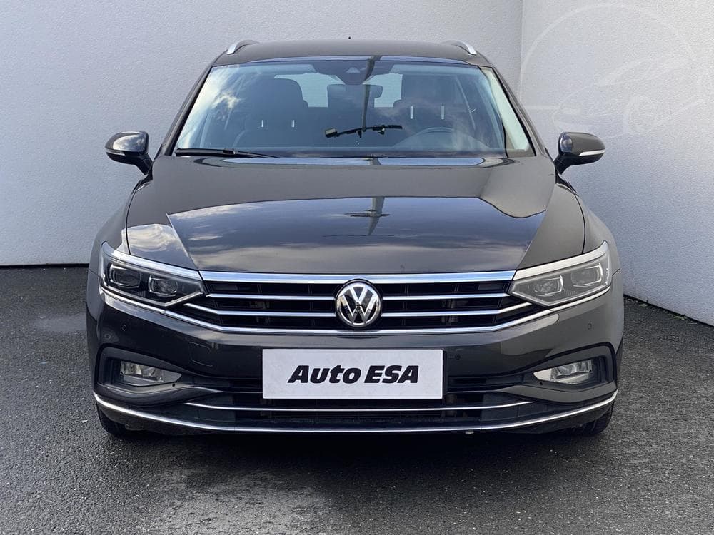 2020 Volkswagen PASSAT - 3