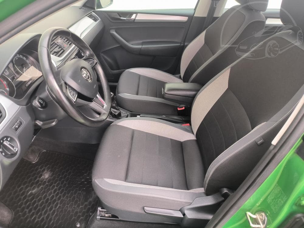 2017 Škoda RAPID - 17