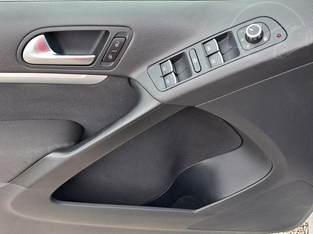 2014 Volkswagen TIGUAN - 11