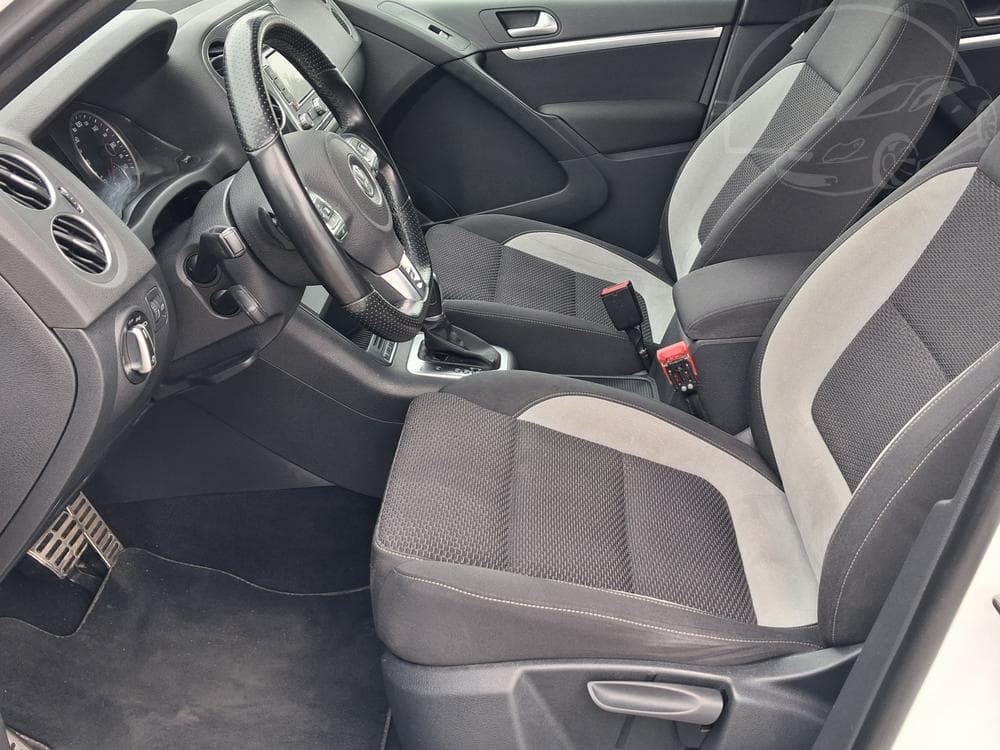 2014 Volkswagen TIGUAN - 9