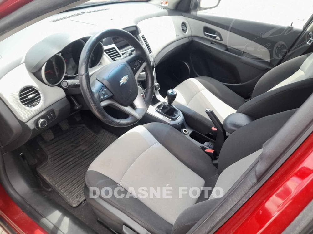 2012 Chevrolet CRUZE - 3