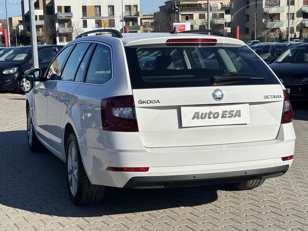2020 Škoda OCTAVIA - 11