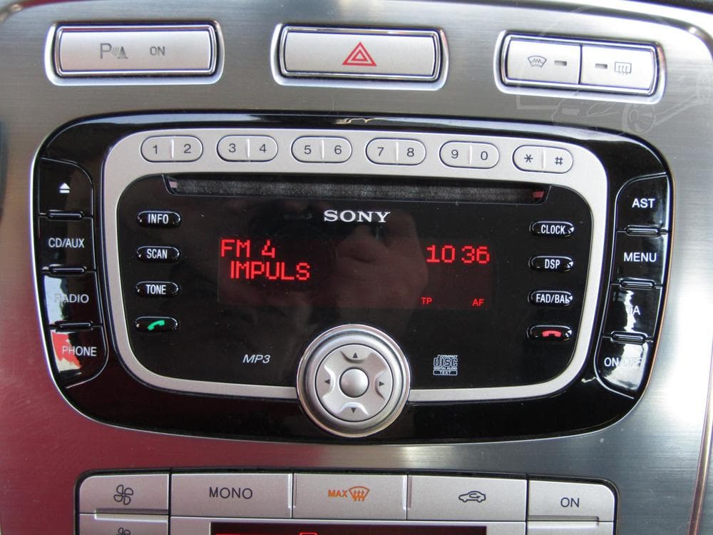2010 Ford MONDEO - 14