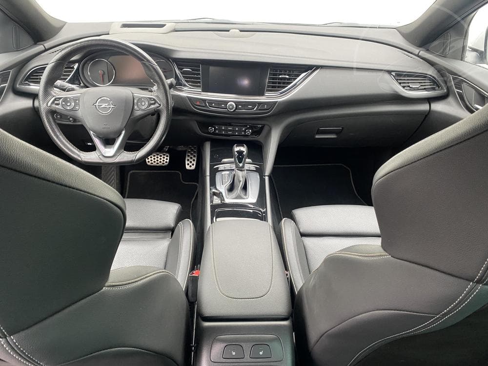 2018 Opel Insignia - 8