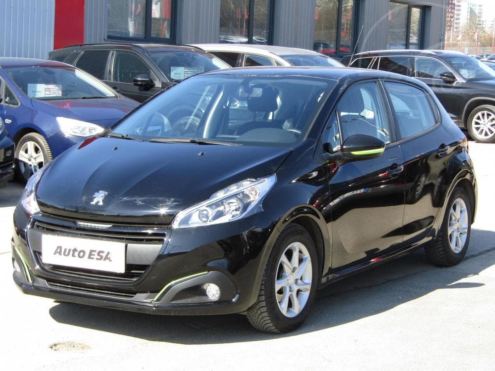 2017 Peugeot 208 - 3