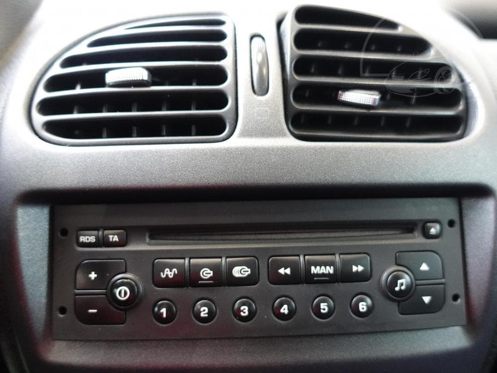2003 Peugeot 206 - 16