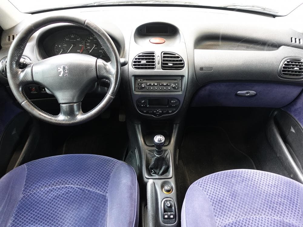 2003 Peugeot 206 - 8