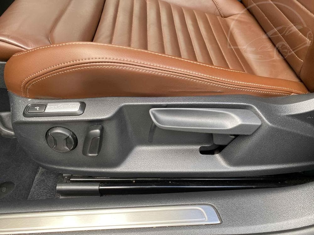 2017 Volkswagen PASSAT - 14