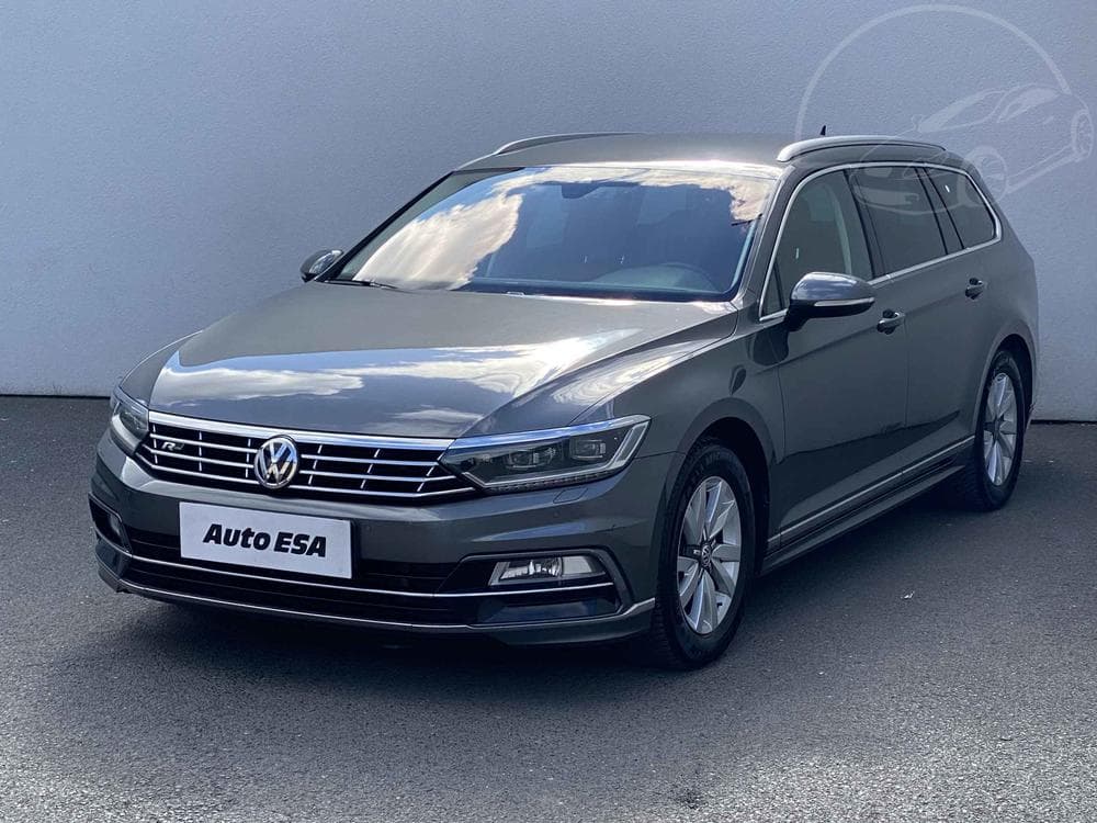 2017 Volkswagen PASSAT - 3