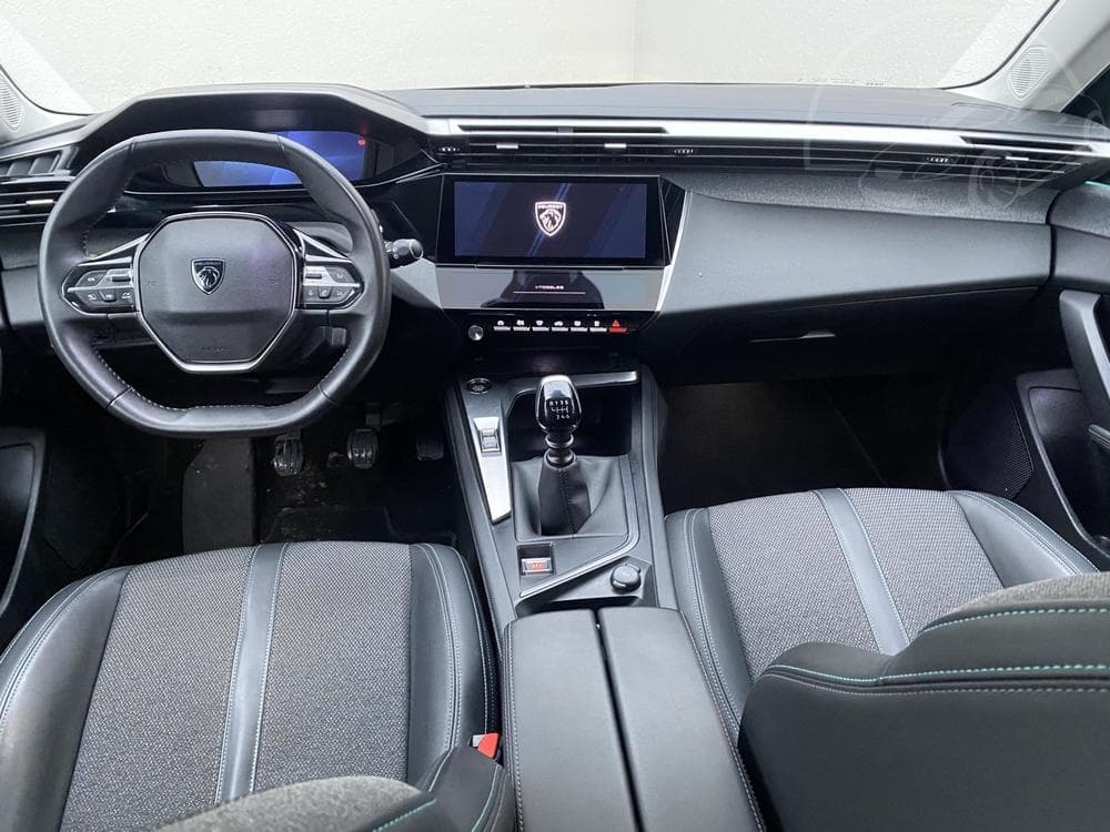 2022 Peugeot 308 - 8