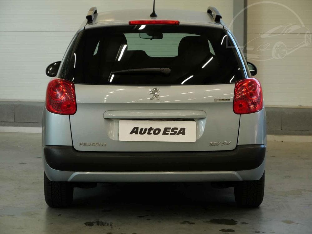 2011 Peugeot 207 - 5