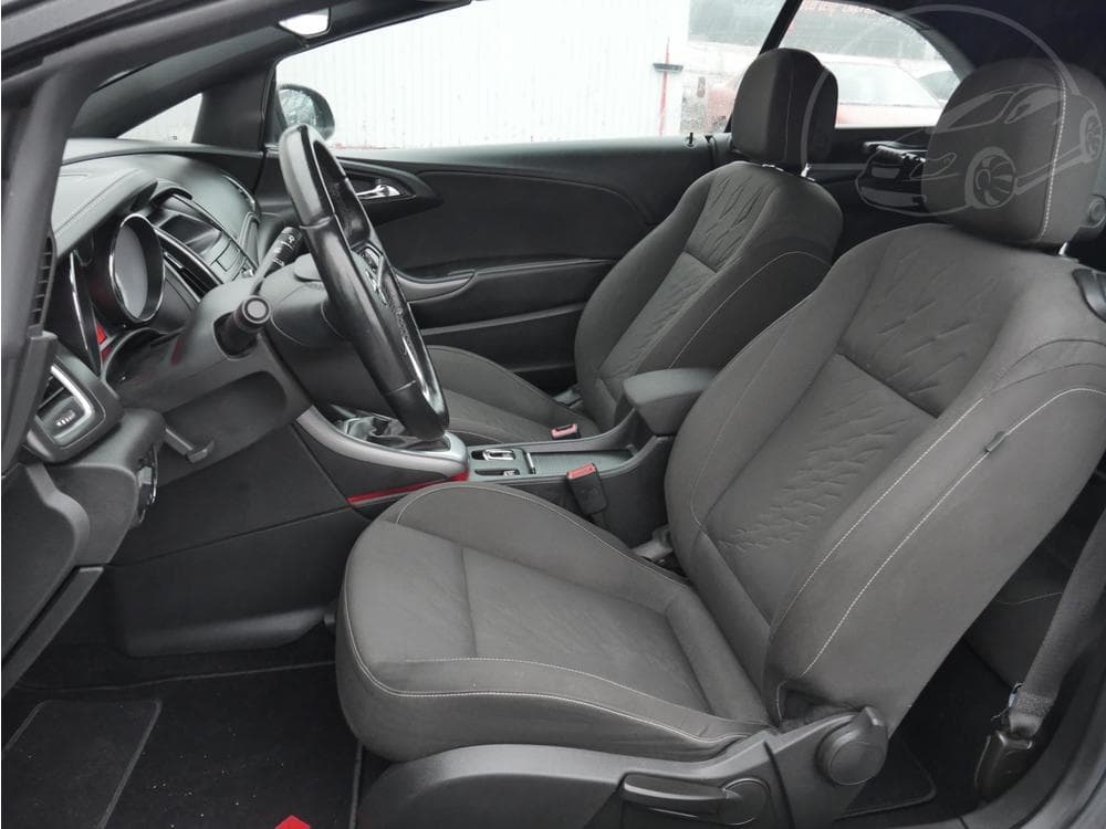 2013 Opel CASCADA - 9