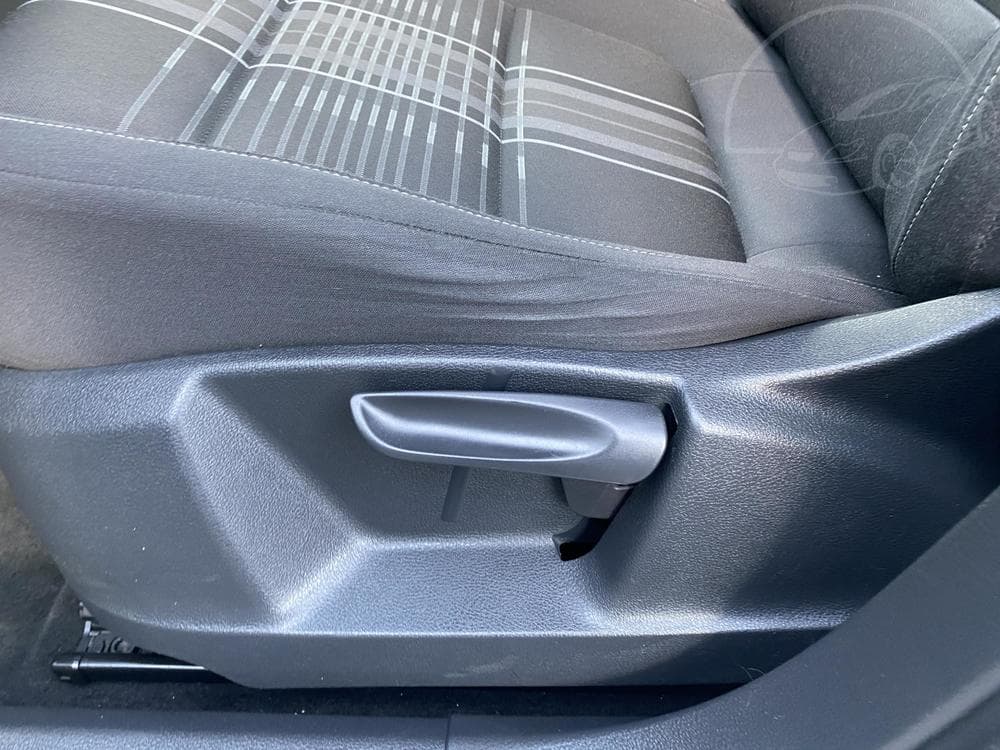 2015 Volkswagen Tiguan - 14