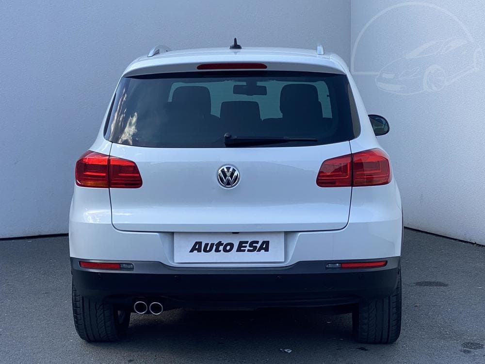 2015 Volkswagen Tiguan - 5