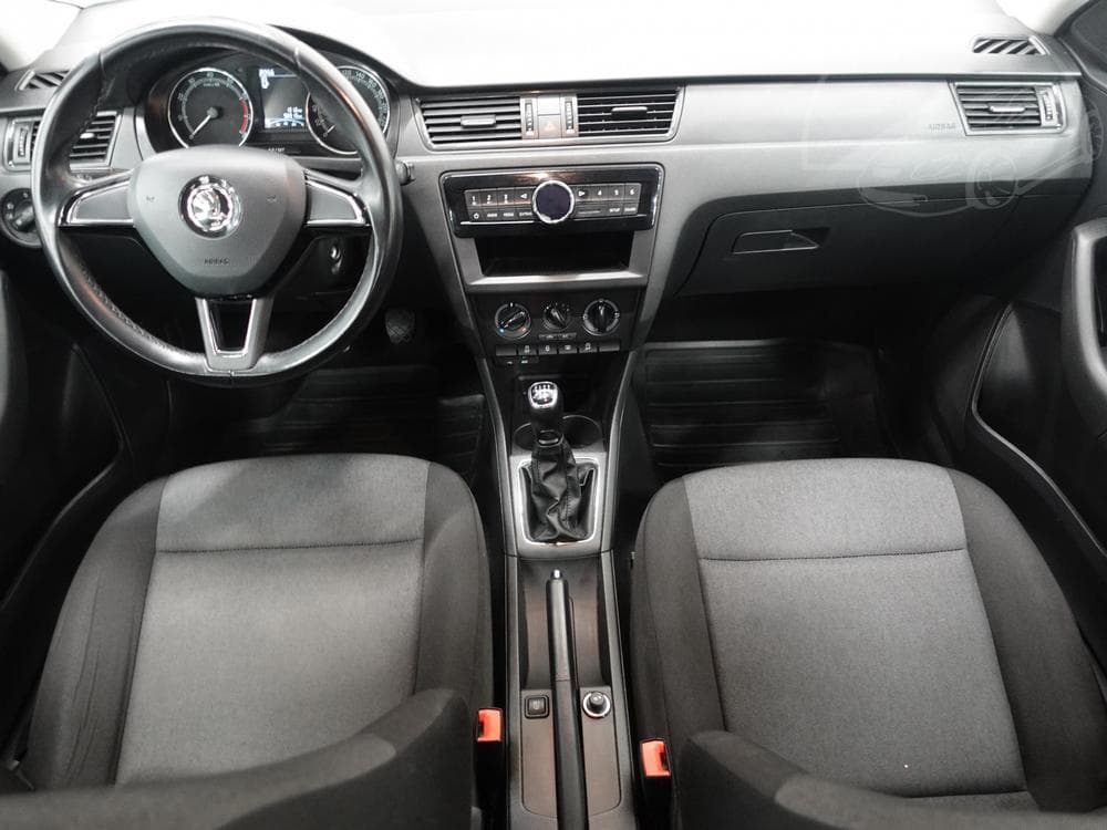 2017 Škoda RAPID - 15