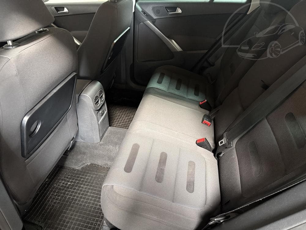 2009 Volkswagen TIGUAN - 10