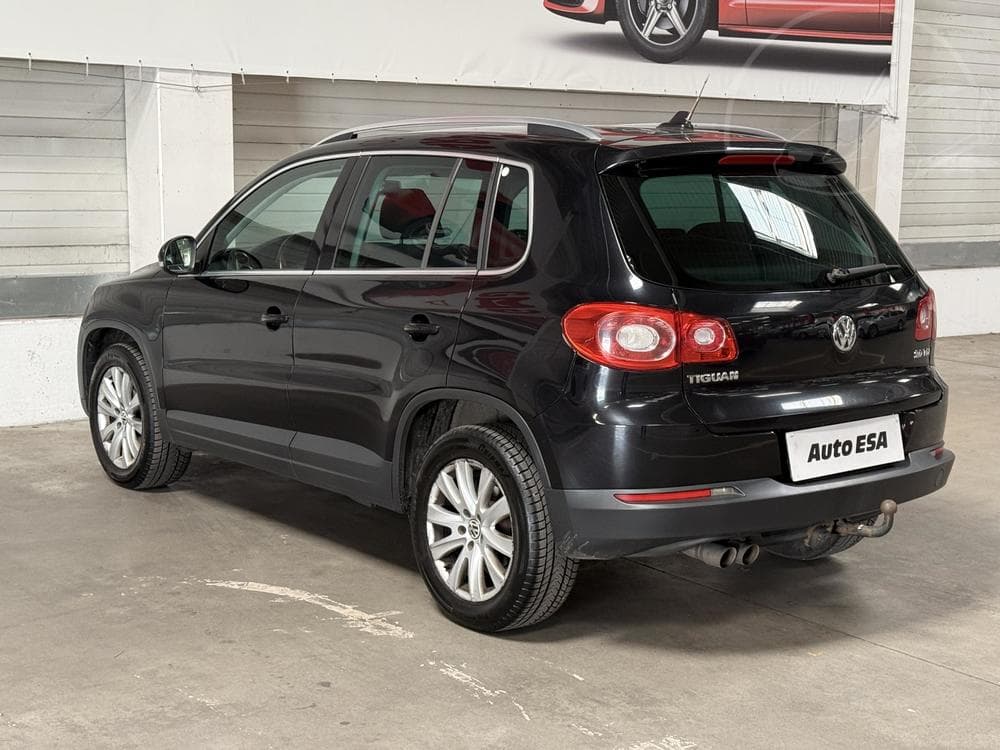 2009 Volkswagen TIGUAN - 4
