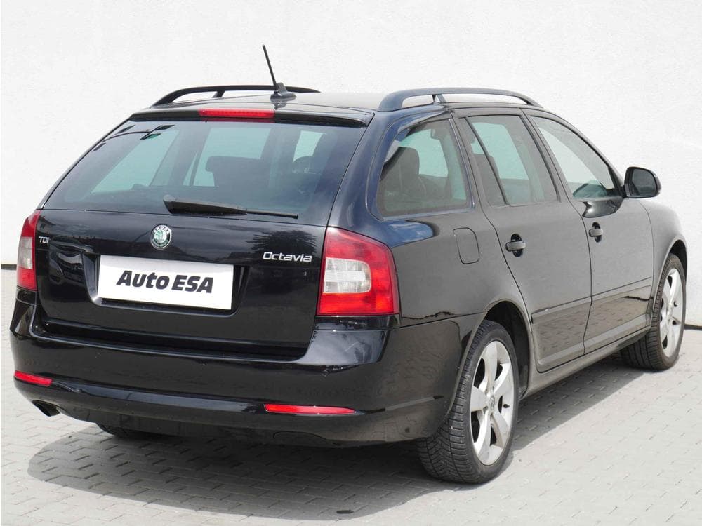 2010 Škoda OCTAVIA - 4