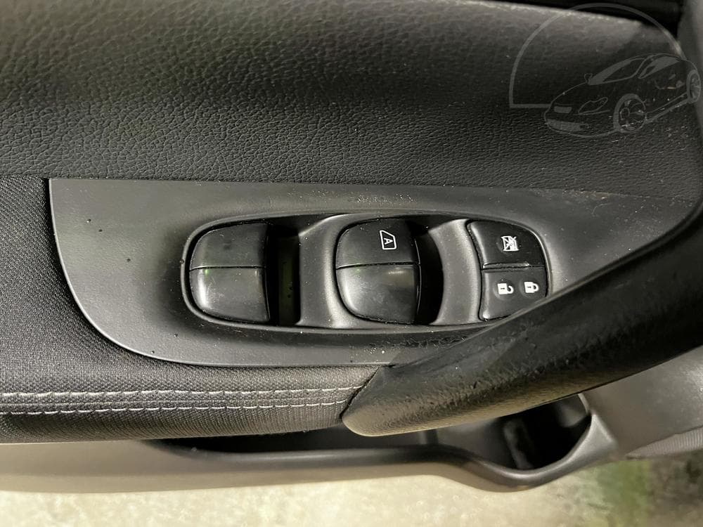 2014 Nissan QASHQAI - 12