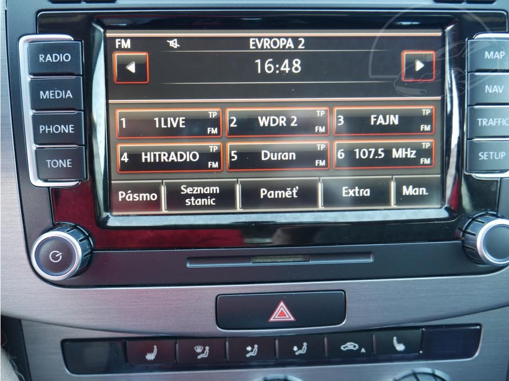 2013 Volkswagen PASSAT - 21