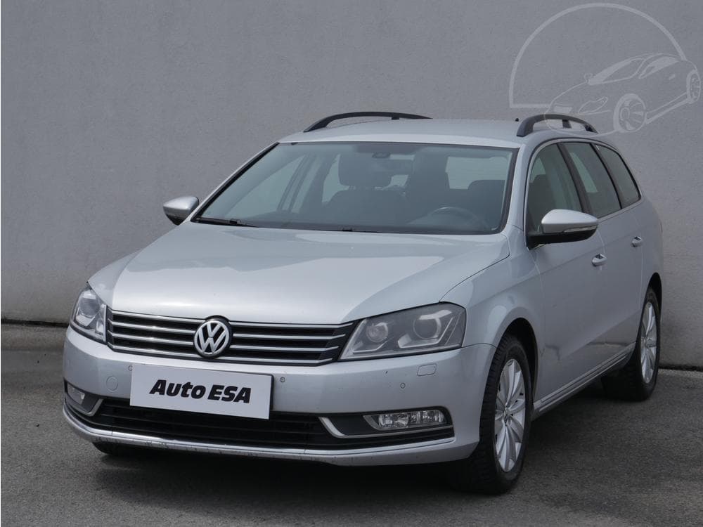 2013 Volkswagen PASSAT - 5