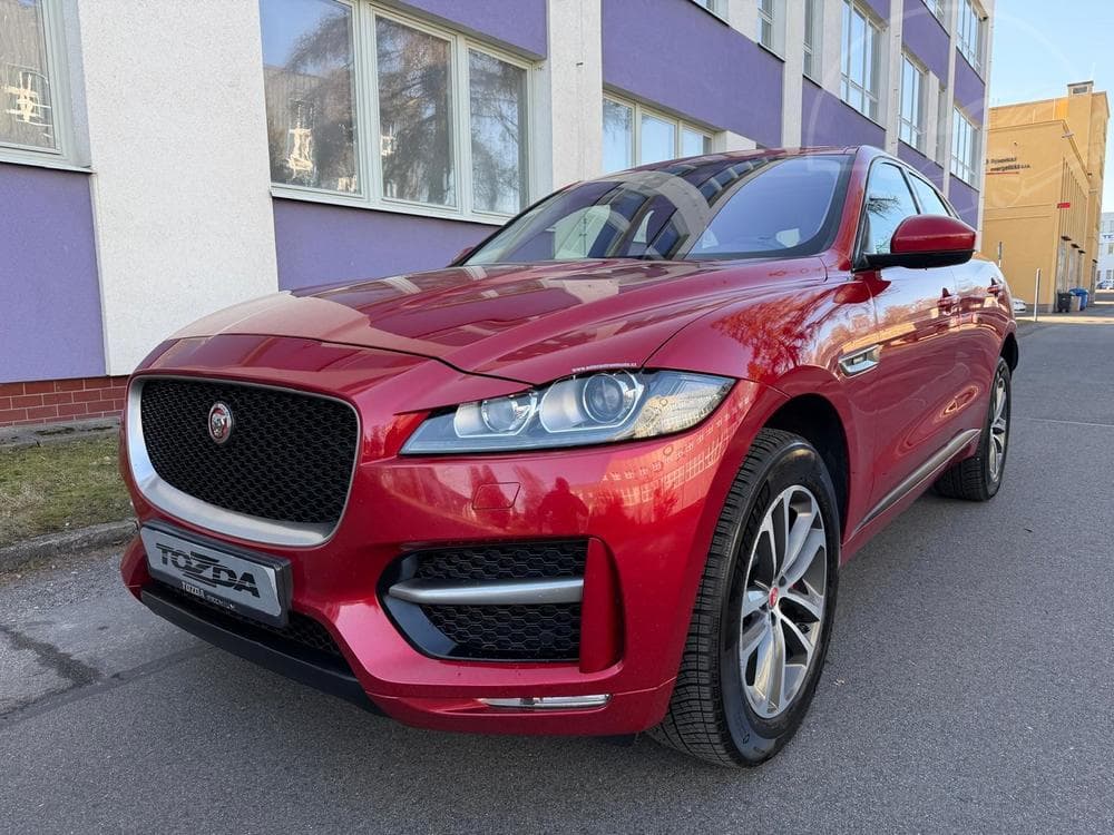 Jaguar F-Pace 30d AWD R-Sport /1.maj. / ČR