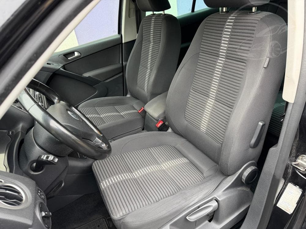 2010 Volkswagen TIGUAN - 10