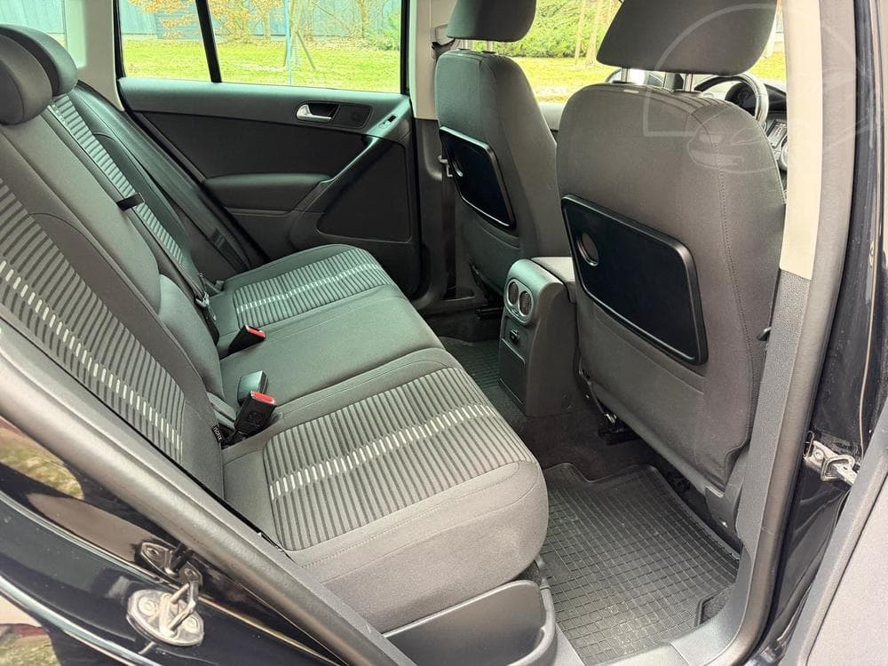 2010 Volkswagen TIGUAN - 18