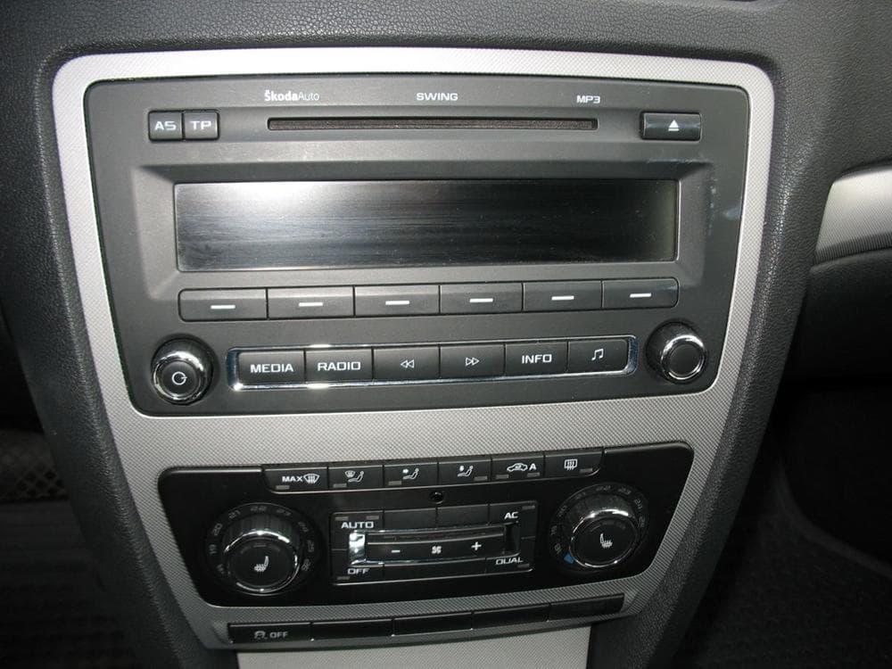 2010 Škoda OCTAVIA - 11