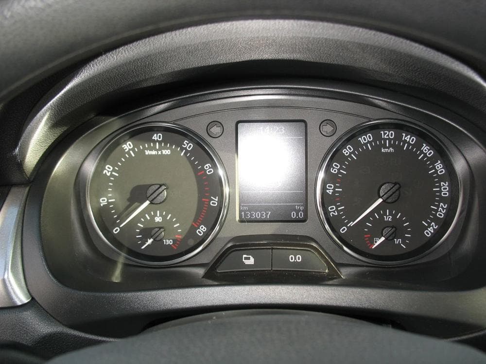 2014 Škoda RAPID - 11