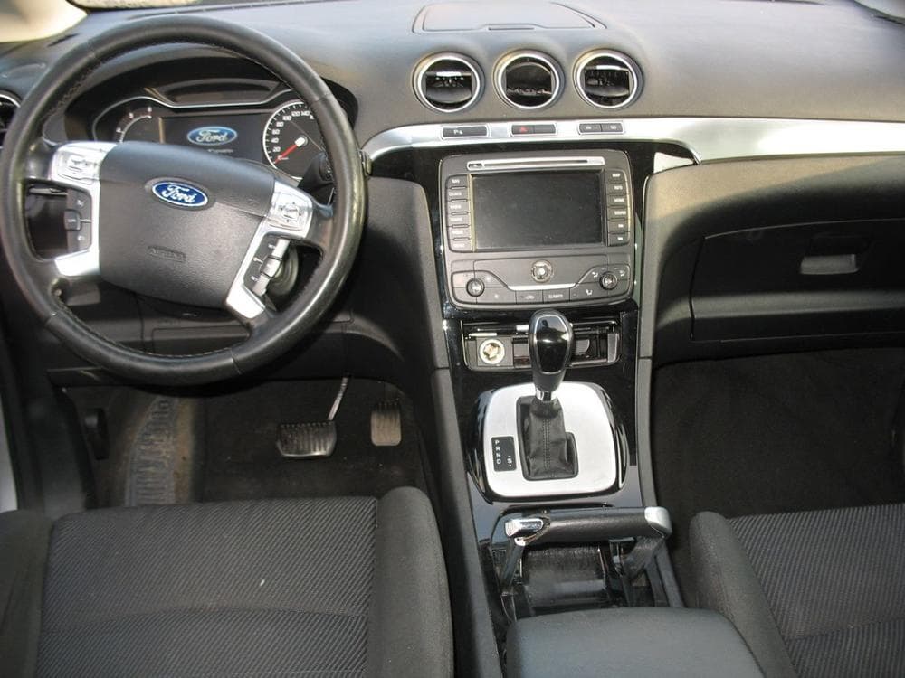 2012 Ford S-MAX - 8