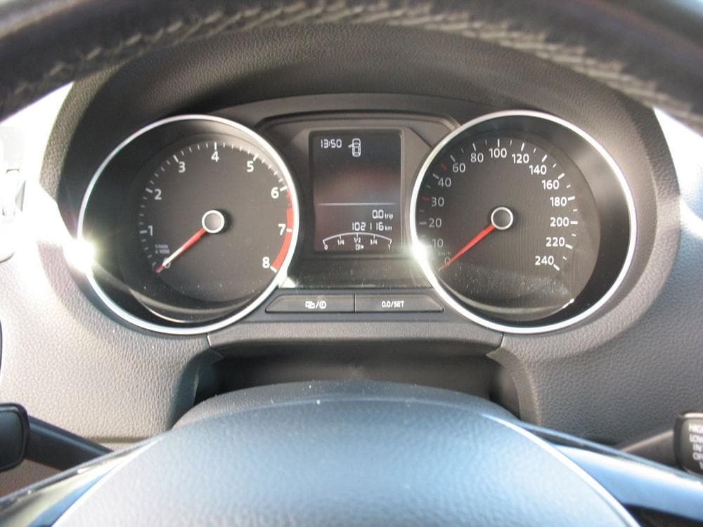 2014 Volkswagen Polo - 11