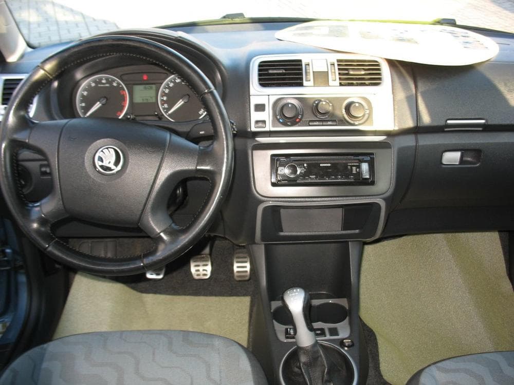 2008 Škoda FABIA - 8