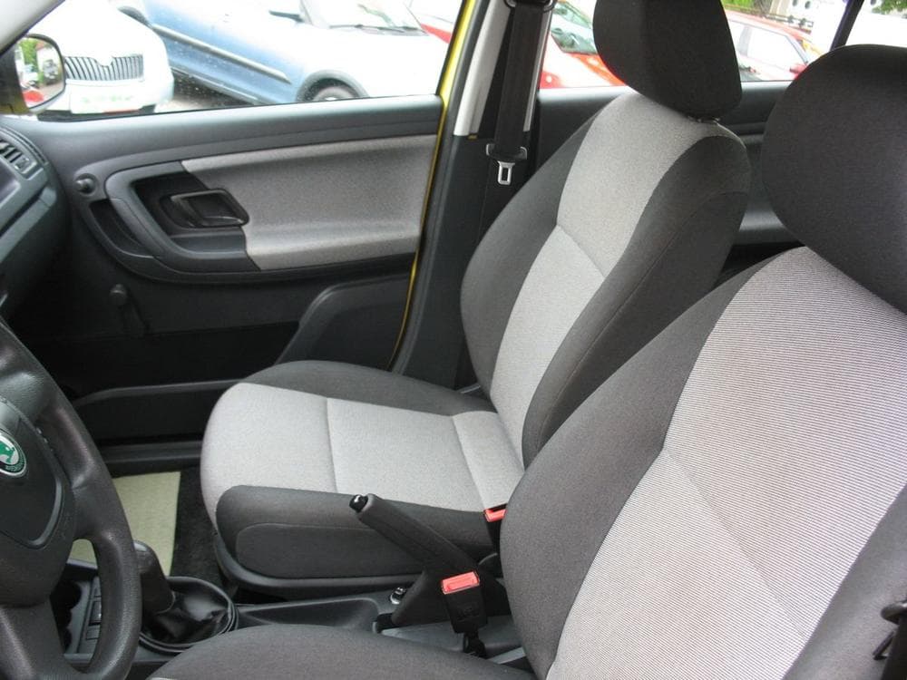 2011 Škoda FABIA - 7