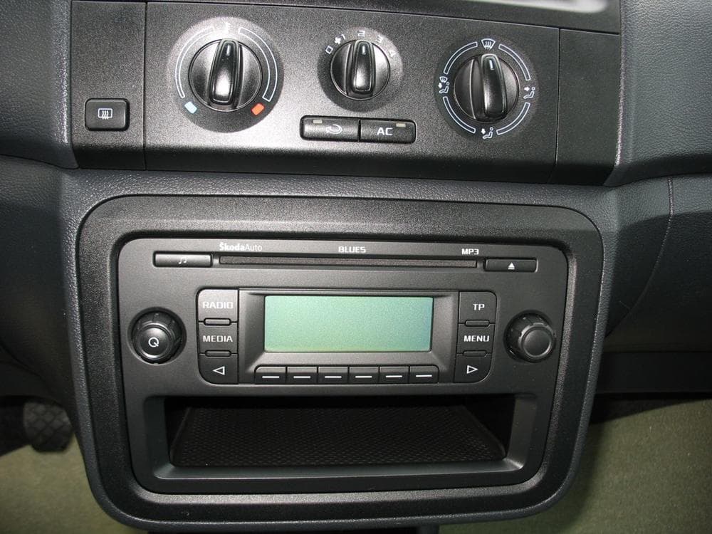 2011 Škoda FABIA - 9