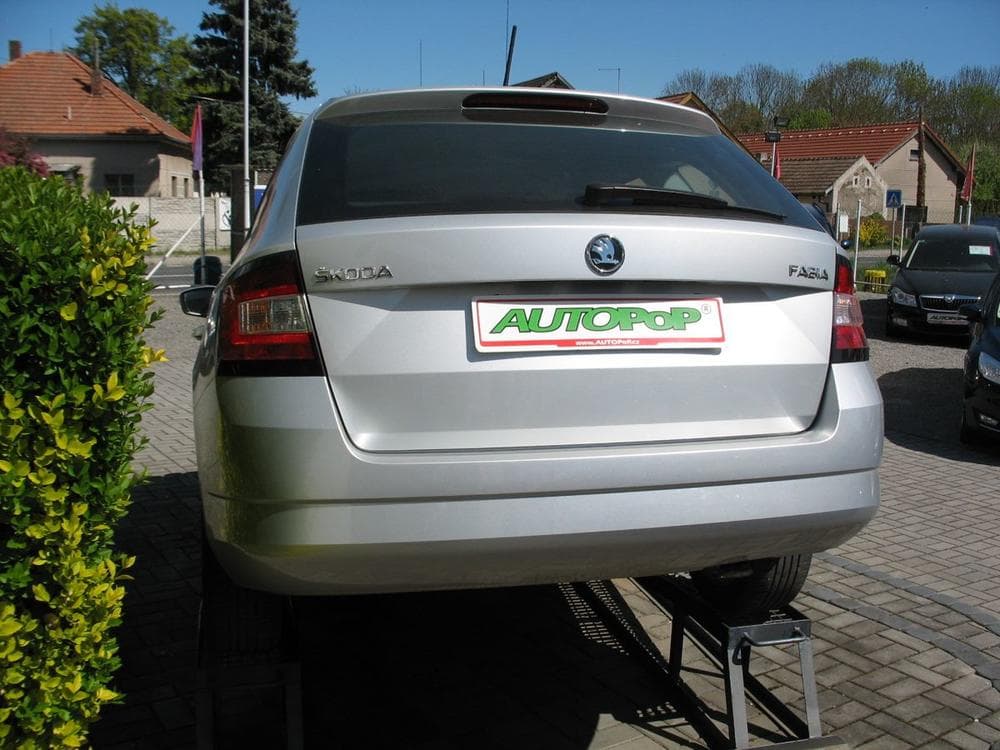 2015 Škoda FABIA - 4