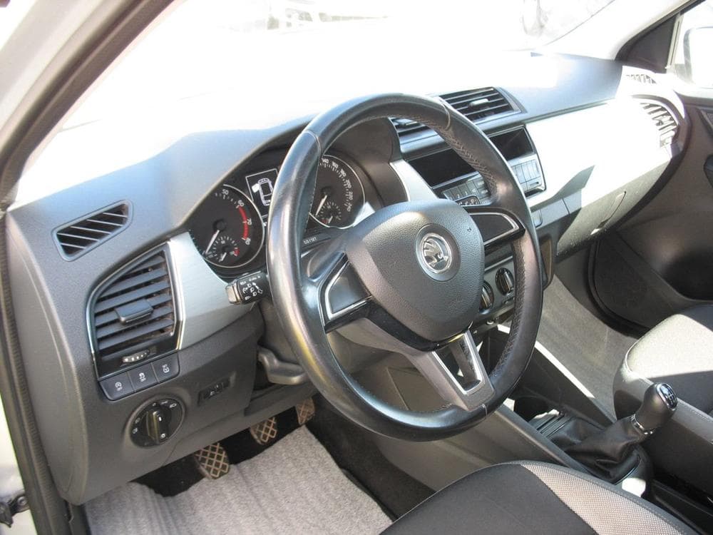 2015 Škoda FABIA - 6