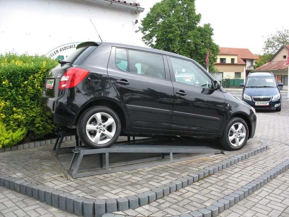 2010 Škoda FABIA - 3
