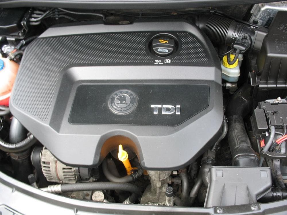 2010 Škoda FABIA - 12