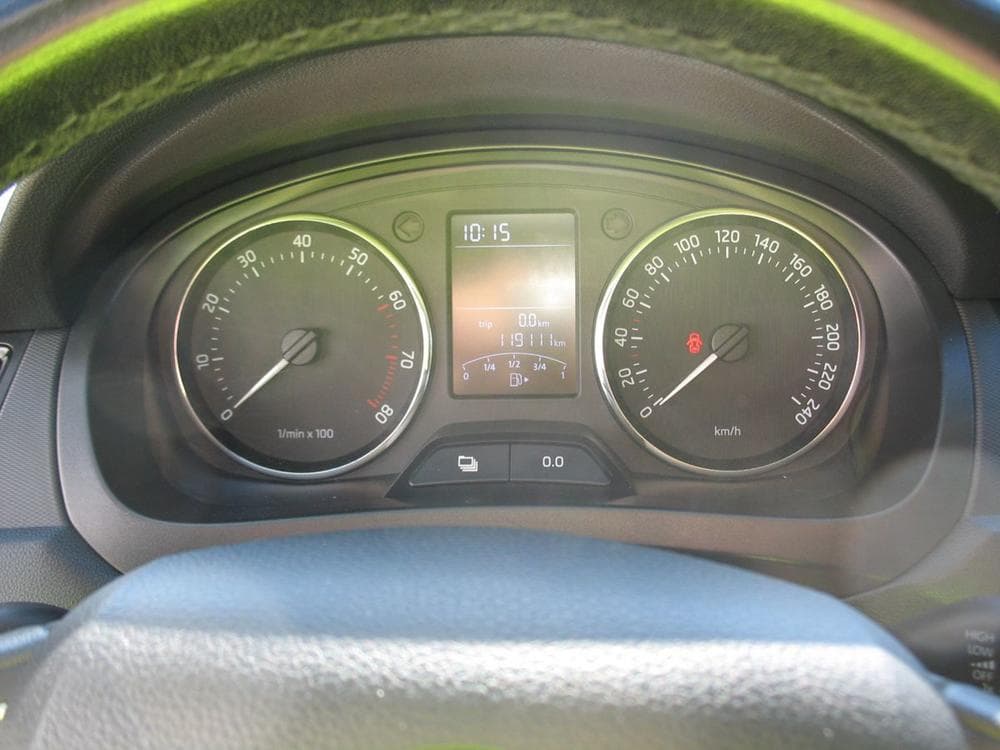 2013 Škoda RAPID - 21