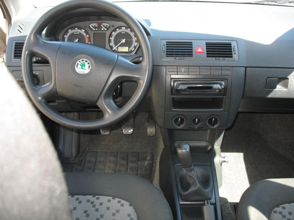2005 Škoda FABIA - 15