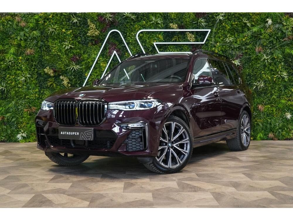 BMW X7 M50i*B&W*TV*NEZ.TOP*TAŽNÉ*MEDI