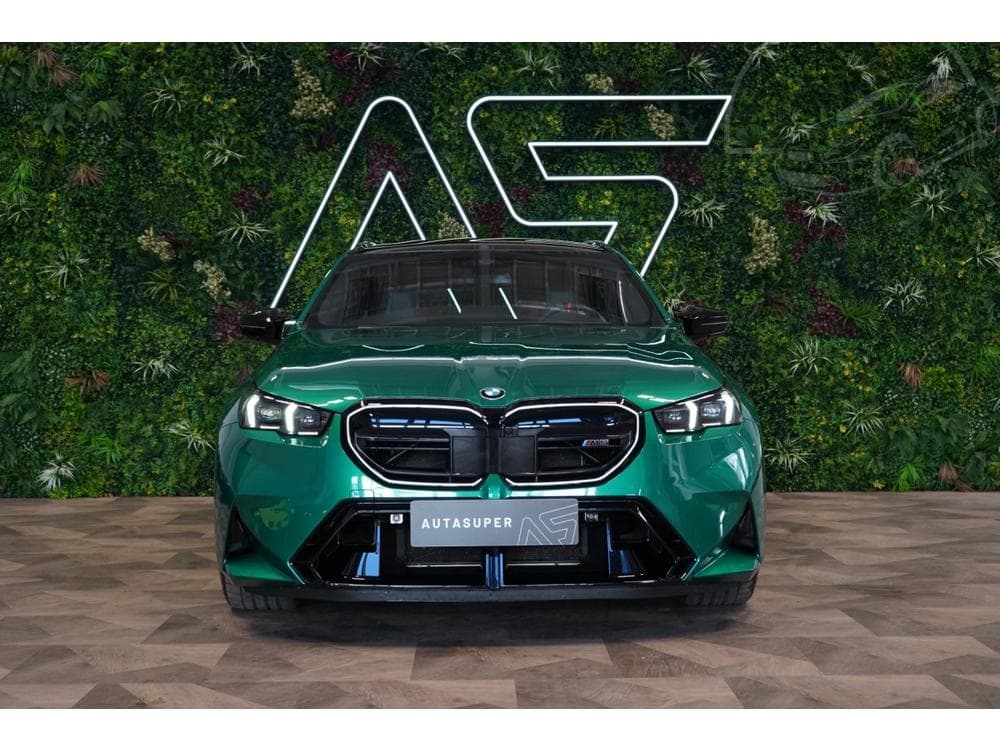 2025 BMW M5 - 4