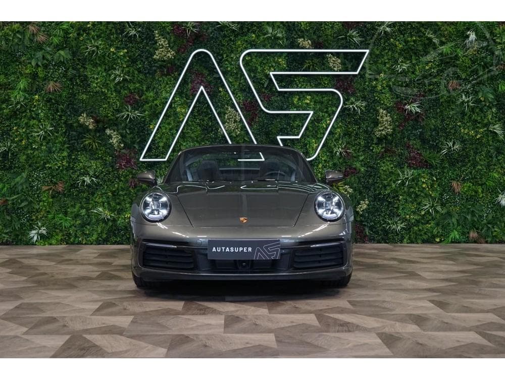 2021 Porsche 911 - 9
