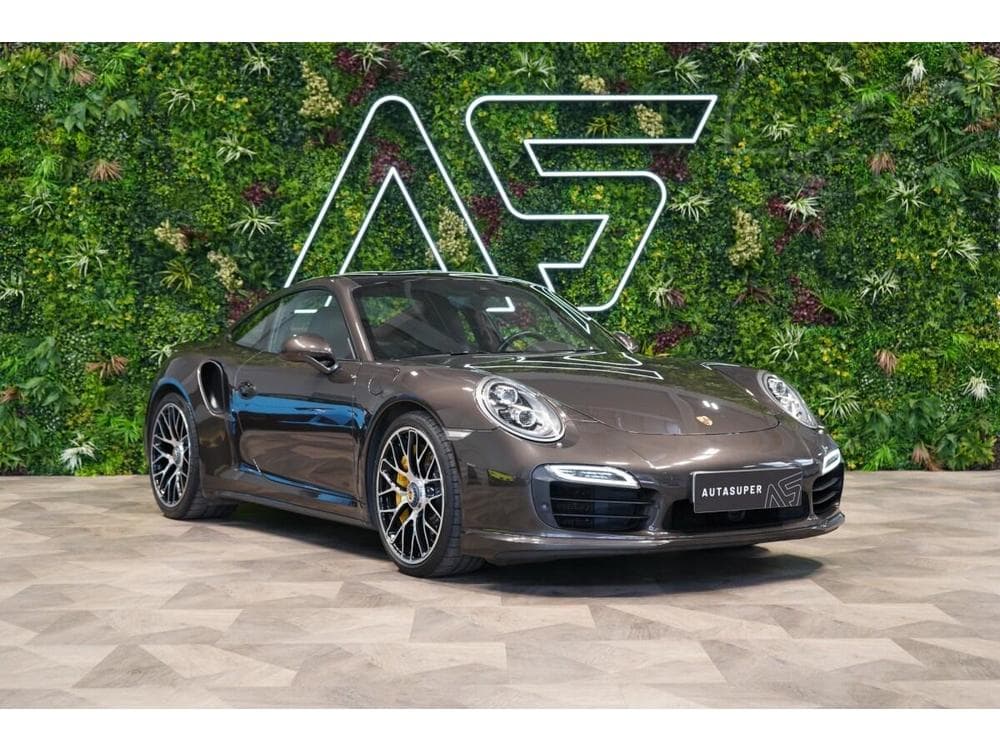 2015 Porsche 911 - 7