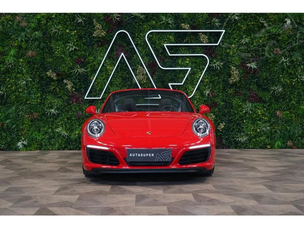 2016 Porsche 911 - 5