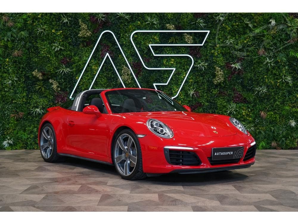 2016 Porsche 911 - 7