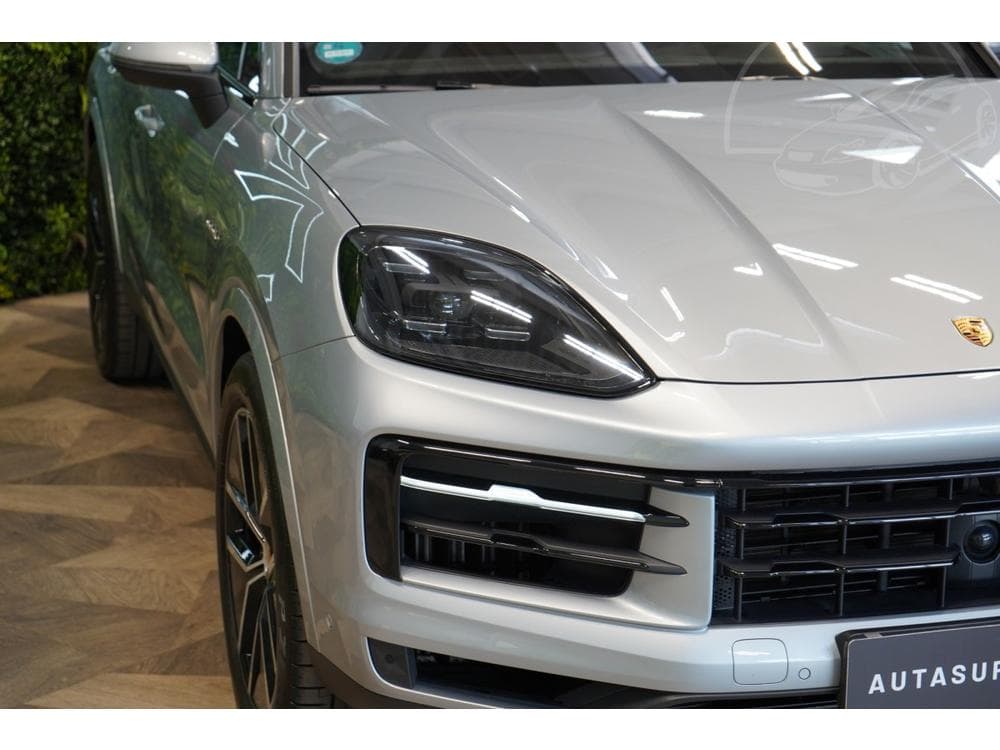 2024 Porsche CAYENNE - 7